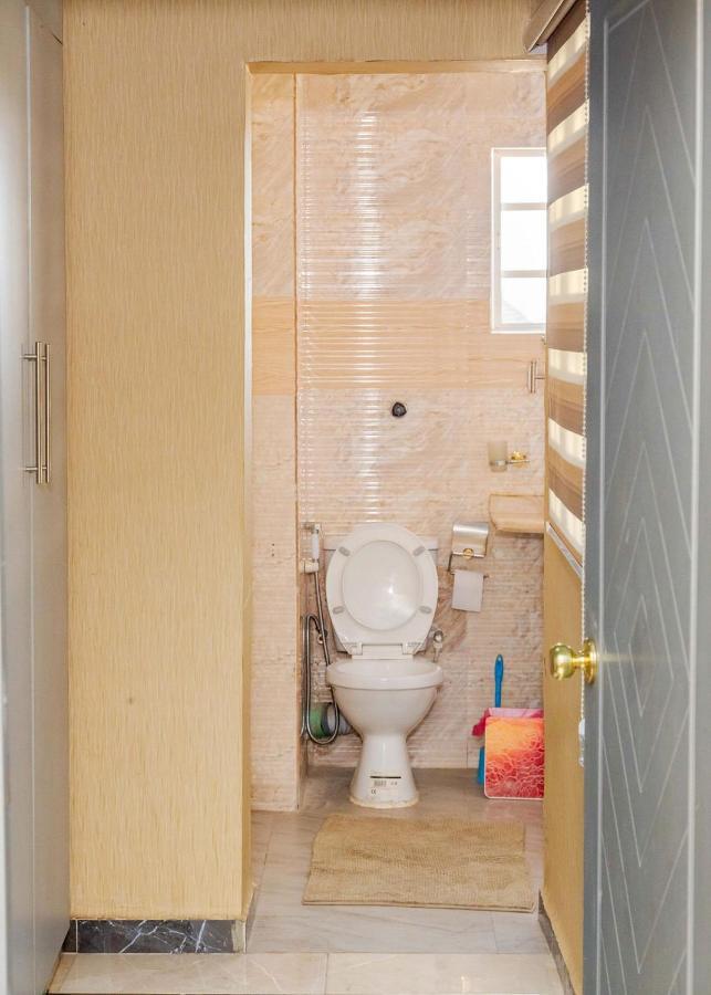 Akingston Residence イバダン エクステリア 写真