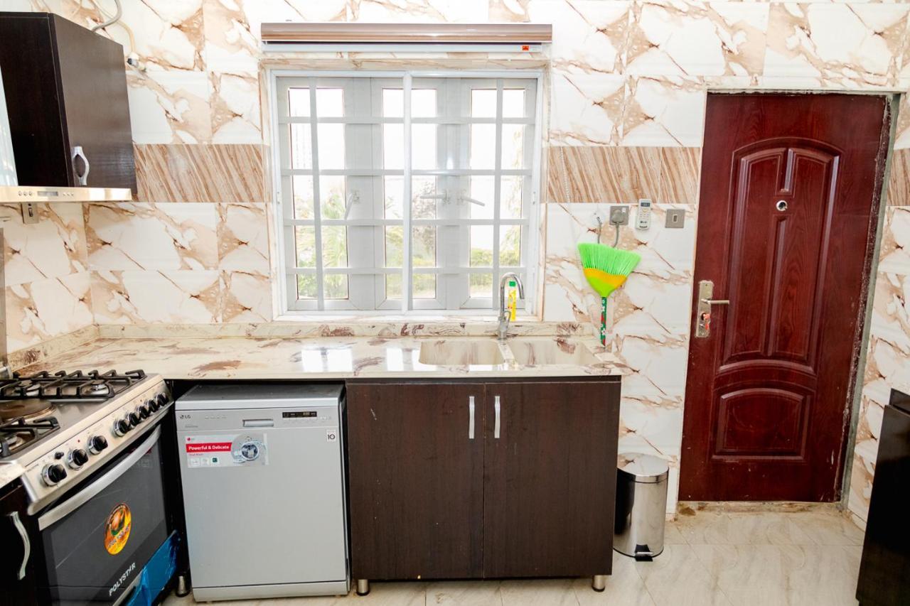 Akingston Residence イバダン エクステリア 写真